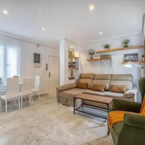 https://zafiro-apartmentparking-in-the-historical-centre.es-andalucia.com